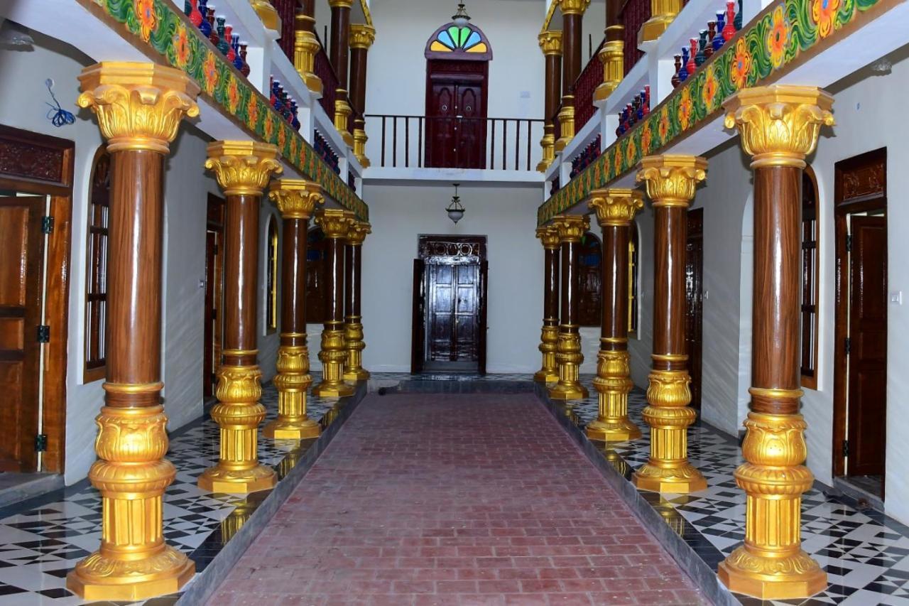Hotel Chettinad Manor Kānādukāttān Zewnętrze zdjęcie